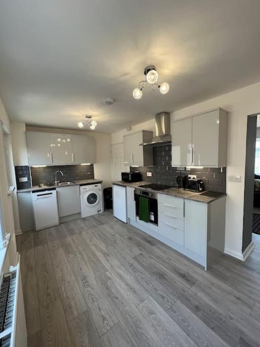 Welsh Getaway Home No 2 - 10 Mins To Bike Park Wales Merthyr Tydfil Ngoại thất bức ảnh